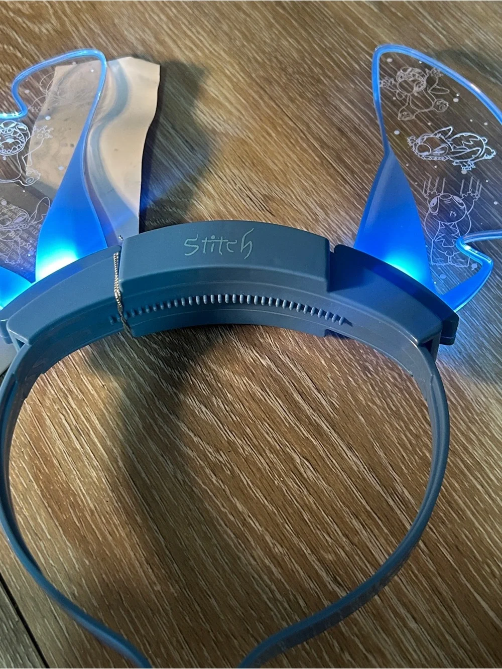 Disney Parks Light Up Stitch Glow Ears Headband Blue LED Lilo & Stitch NWT